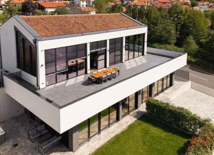 Дом за 994 000 евро в Сежане, Словения