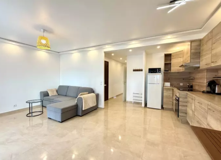 Квартира за 348 000 евро в Каннах, Франция