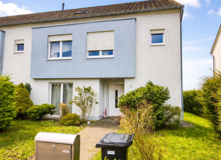 Квартира за 1 210 000 евро в Люксембурге, Люксембург