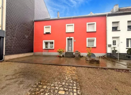 Квартира за 890 000 евро в Люксембурге, Люксембург