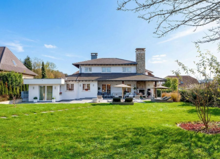 Квартира за 1 980 000 евро в Люксембурге, Люксембург