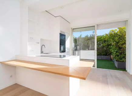 Квартира за 590 000 евро в Каннах, Франция