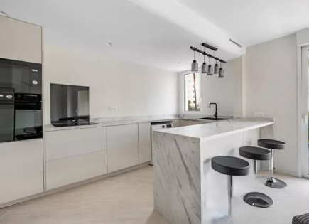 Квартира за 413 000 евро в Каннах, Франция