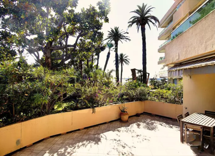 Квартира за 742 000 евро в Каннах, Франция