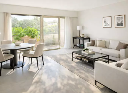 Квартира за 449 000 евро в Каннах, Франция