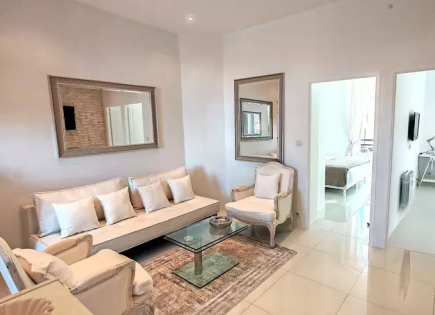 Квартира за 315 000 евро в Каннах, Франция