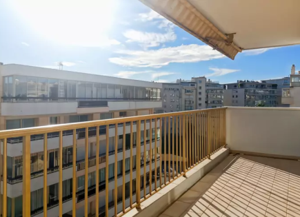 Квартира за 459 000 евро в Каннах, Франция