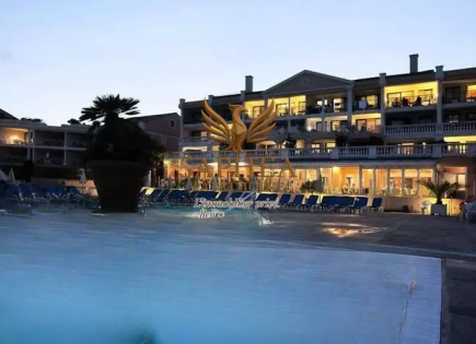 Квартира за 297 000 евро в Каннах, Франция