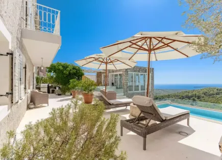 Дом за 2 000 000 евро на полуострове Луштица, Черногория