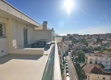 Квартира за 742 000 евро в Каннах, Франция