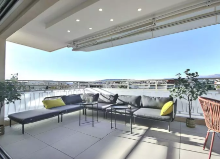 Квартира за 1 270 000 евро в Каннах, Франция