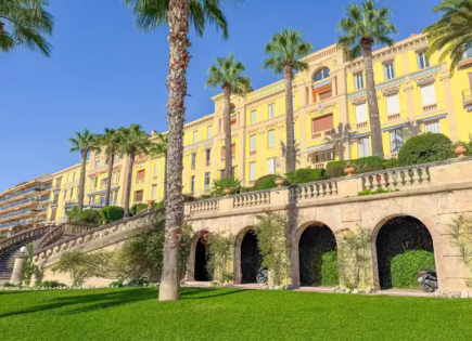 Квартира за 741 000 евро в Каннах, Франция