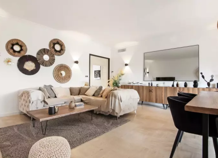 Квартира за 775 000 евро в Каннах, Франция