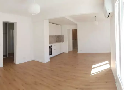 Квартира за 298 000 евро в Каннах, Франция