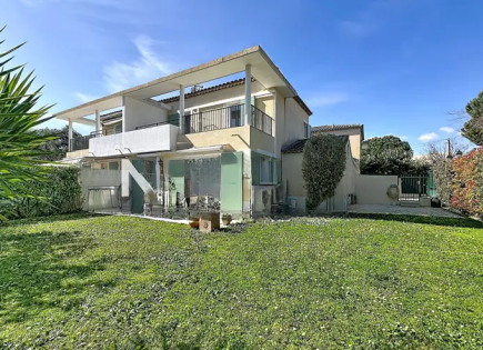 Квартира за 530 000 евро в Каннах, Франция