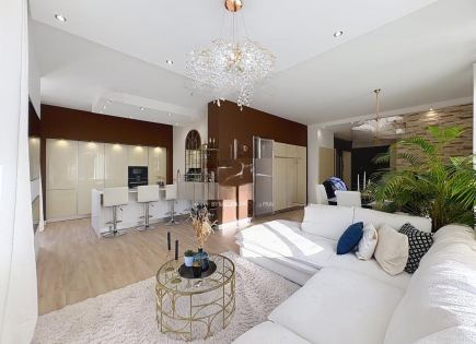 Квартира за 895 000 евро в Каннах, Франция