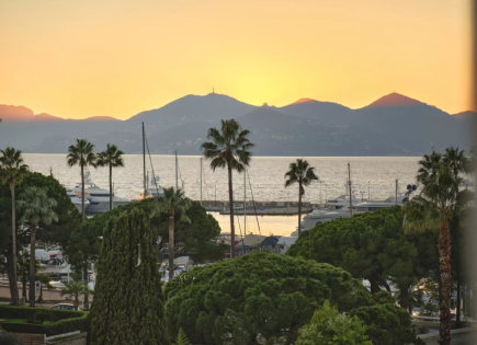 Квартира за 650 000 евро в Каннах, Франция