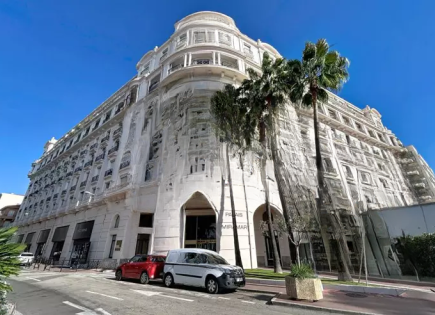 Квартира за 297 000 евро в Каннах, Франция