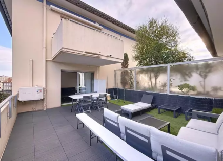 Квартира за 350 000 евро в Каннах, Франция