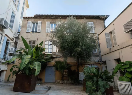 Квартира за 299 000 евро в Каннах, Франция