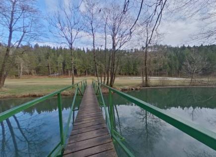 Дом за 1 244 000 евро в Церкнице, Словения