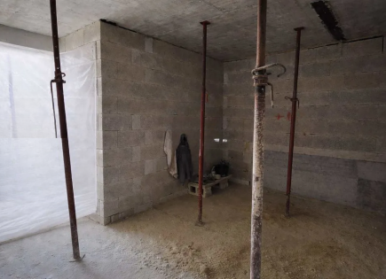 Квартира за 325 000 евро в Корми, Мальта