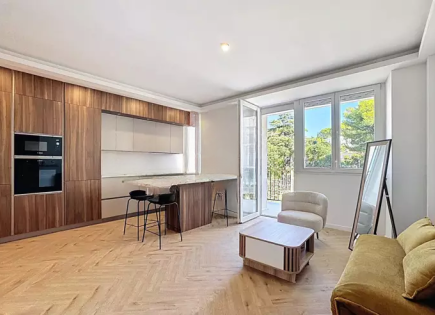 Квартира за 389 000 евро в Каннах, Франция