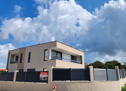 Дом за 750 000 евро в Медулине, Хорватия