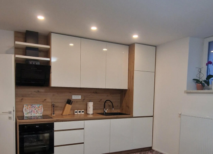 Квартира за 260 000 евро в Любляне, Словения