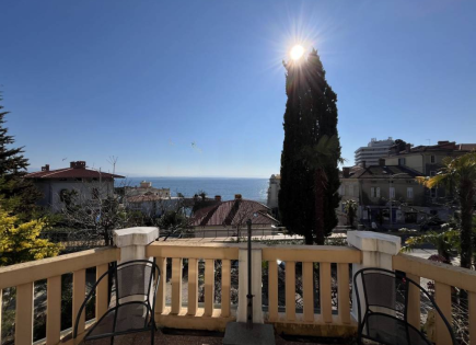 Квартира за 400 000 евро в Опатии, Хорватия