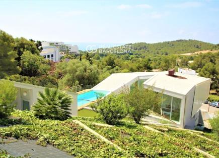 Дом за 2 800 000 евро в Испании