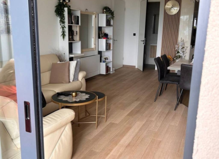 Квартира за 489 000 евро в Опатии, Хорватия