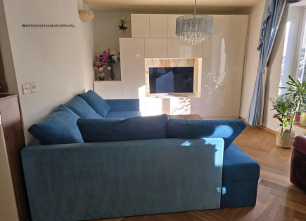 Квартира за 586 000 евро в Портороже, Словения