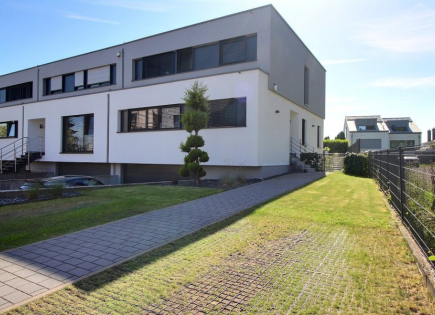 Квартира за 1 850 000 евро в Люксембурге, Люксембург