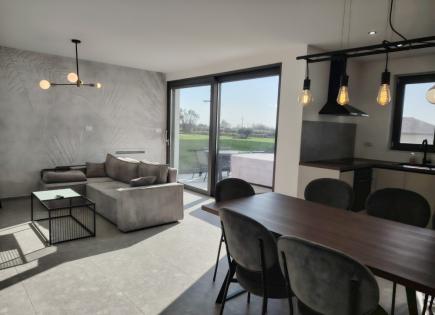 Квартира за 386 500 евро в Порече, Хорватия