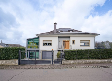 Квартира за 1 490 000 евро в Люксембурге, Люксембург