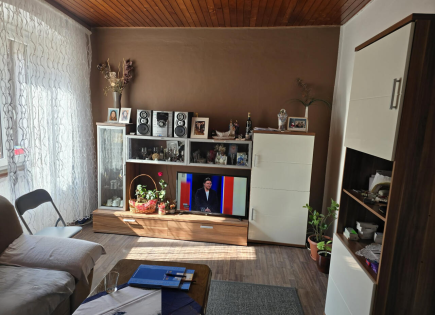 Квартира за 295 000 евро в Изоле, Словения