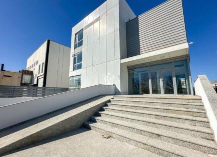 Офис за 1 240 евро за месяц в Альморади, Испания