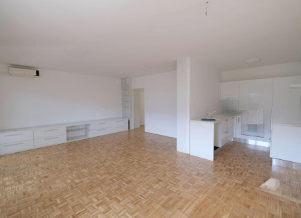 Квартира за 380 000 евро в Любляне, Словения