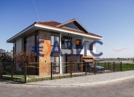 Дом за 449 000 евро в Поморие, Болгария