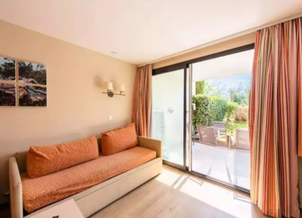 Квартира за 220 000 евро в Каннах, Франция