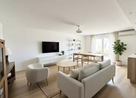 Квартира за 329 000 евро в Каннах, Франция