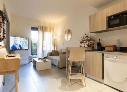 Квартира за 249 000 евро в Каннах, Франция