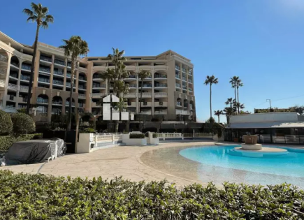 Квартира за 369 000 евро в Каннах, Франция