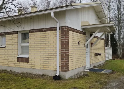 Таунхаус за 11 500 евро в Иломантси, Финляндия