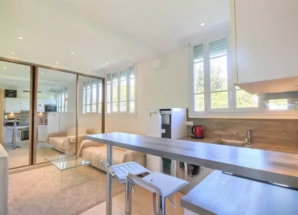 Квартира за 210 000 евро в Каннах, Франция