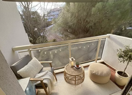 Квартира за 146 000 евро в Каннах, Франция