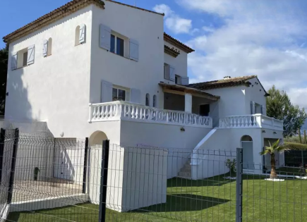 Квартира за 430 000 евро в Каннах, Франция