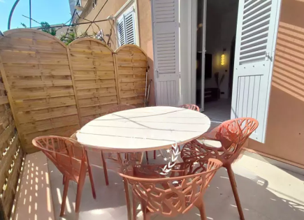 Квартира за 399 000 евро в Каннах, Франция