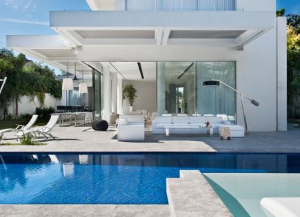 Вилла за 19 000 000 евро в Герцлии, Израиль